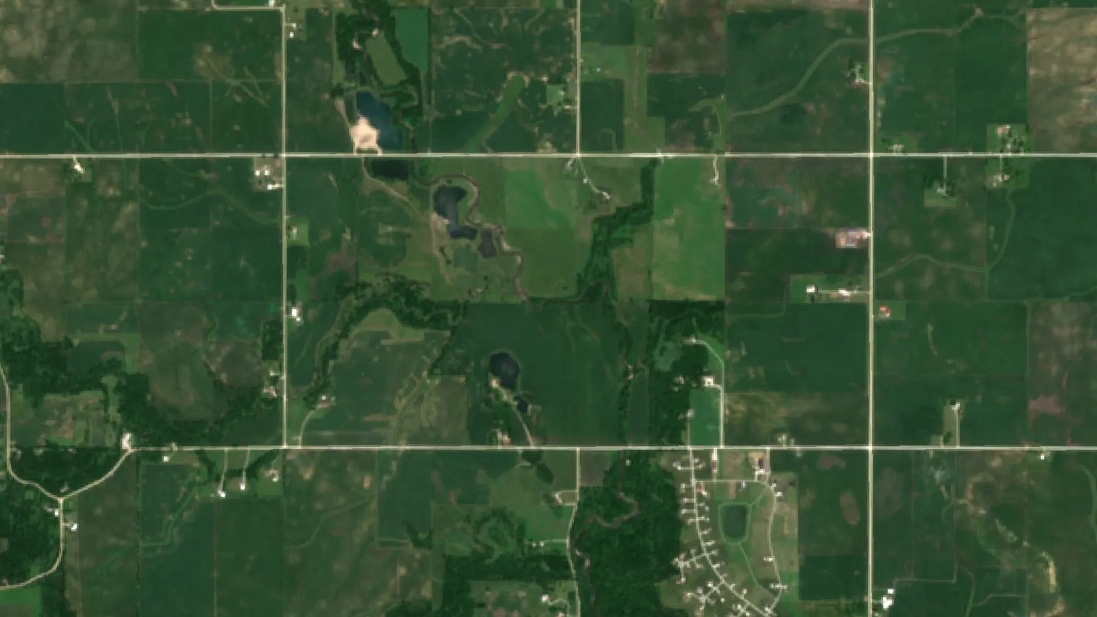 7 Steps Of Farming With Pictures: Essential Guide 1 Sentinel-2 Satellite View Of Corn And Soybean Fields North Of Ames, Iowa, Usa