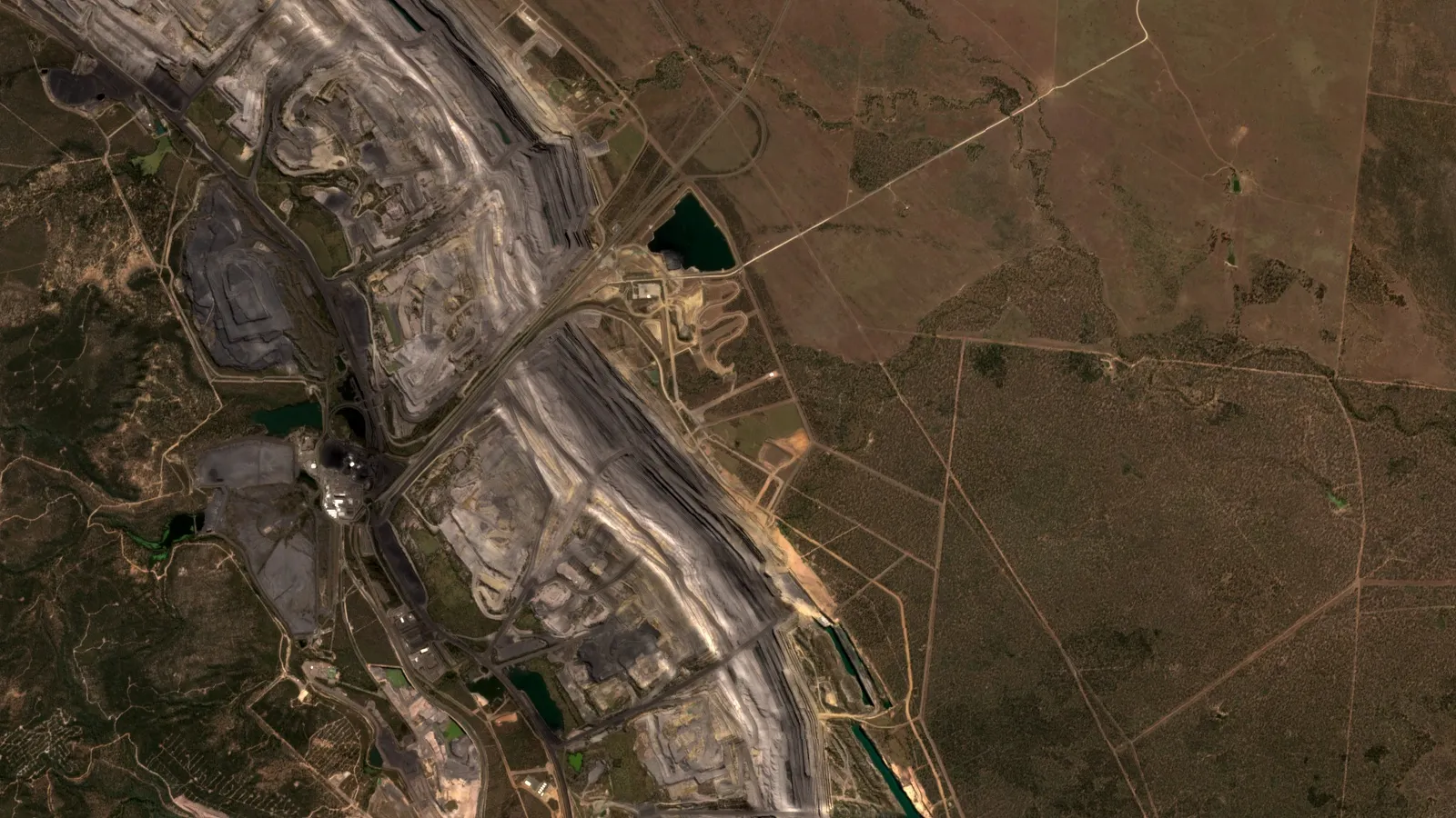 List Of Mines In Queensland By Commodity And Status 1 Sentinel-2 Satellite View Of Peak Downs And Saraji Coal Mining Area, Bowen Basin, Queensland